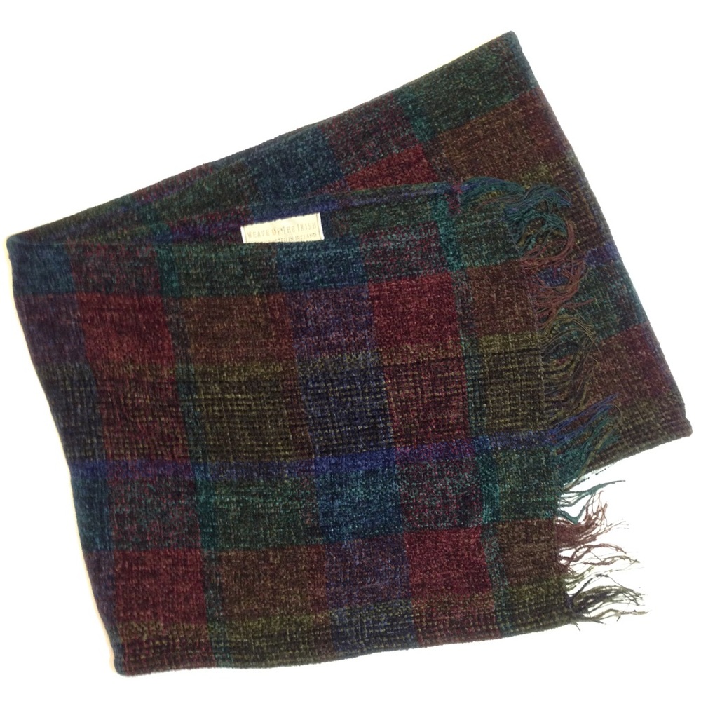 Weave of the Irish Scarf